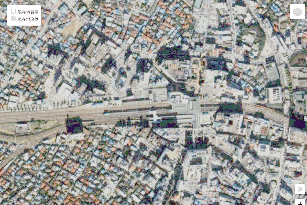 1990年頃の「藤沢駅」周辺の航空写真（画像：国土地理院）