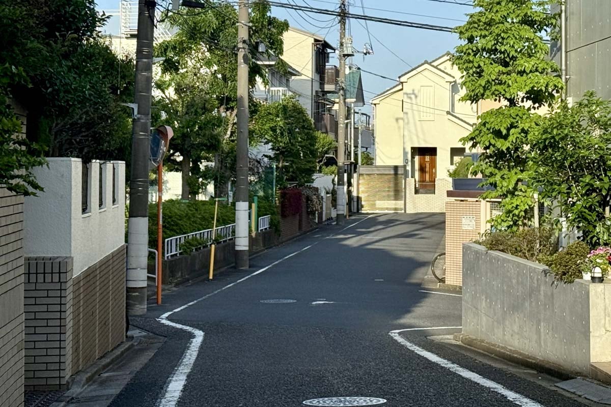 道路（画像：写真AC）