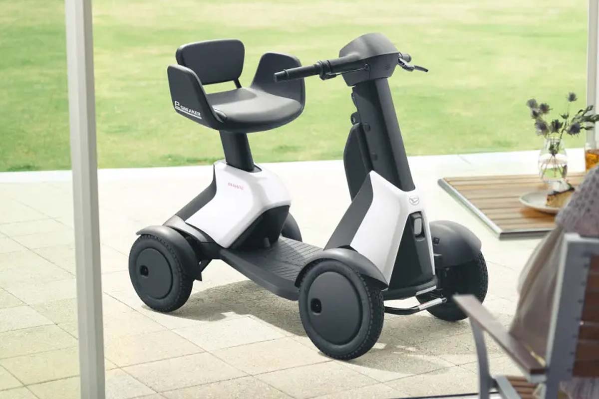 ダイハツ・e-SNEAKER（画像：ダイハツ工業）