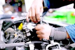 「整備士 ＝ 休めない職業」は時代遅れ？ 年間休日110日超え企業が3年で2倍！ 働き方改革が加速か