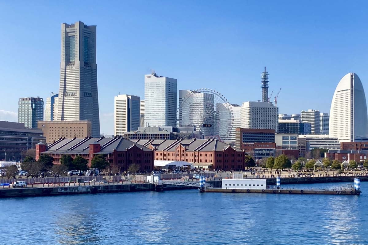 横浜港（画像：写真AC）
