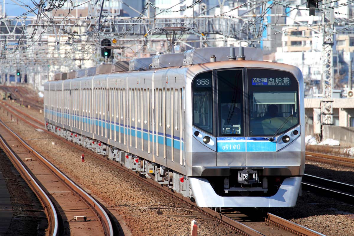 東西線（画像：写真AC）