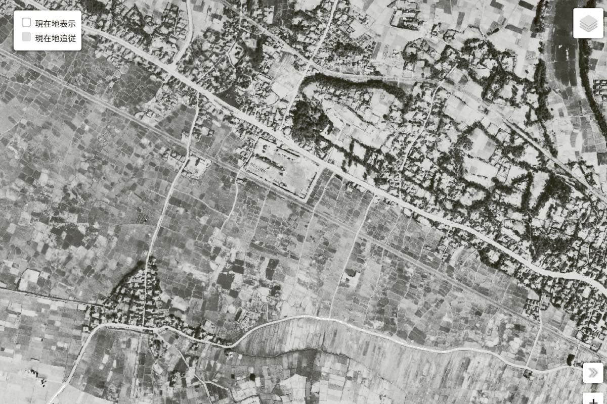 1947年頃の「西船橋駅」周辺の航空写真（画像：国土地理院）