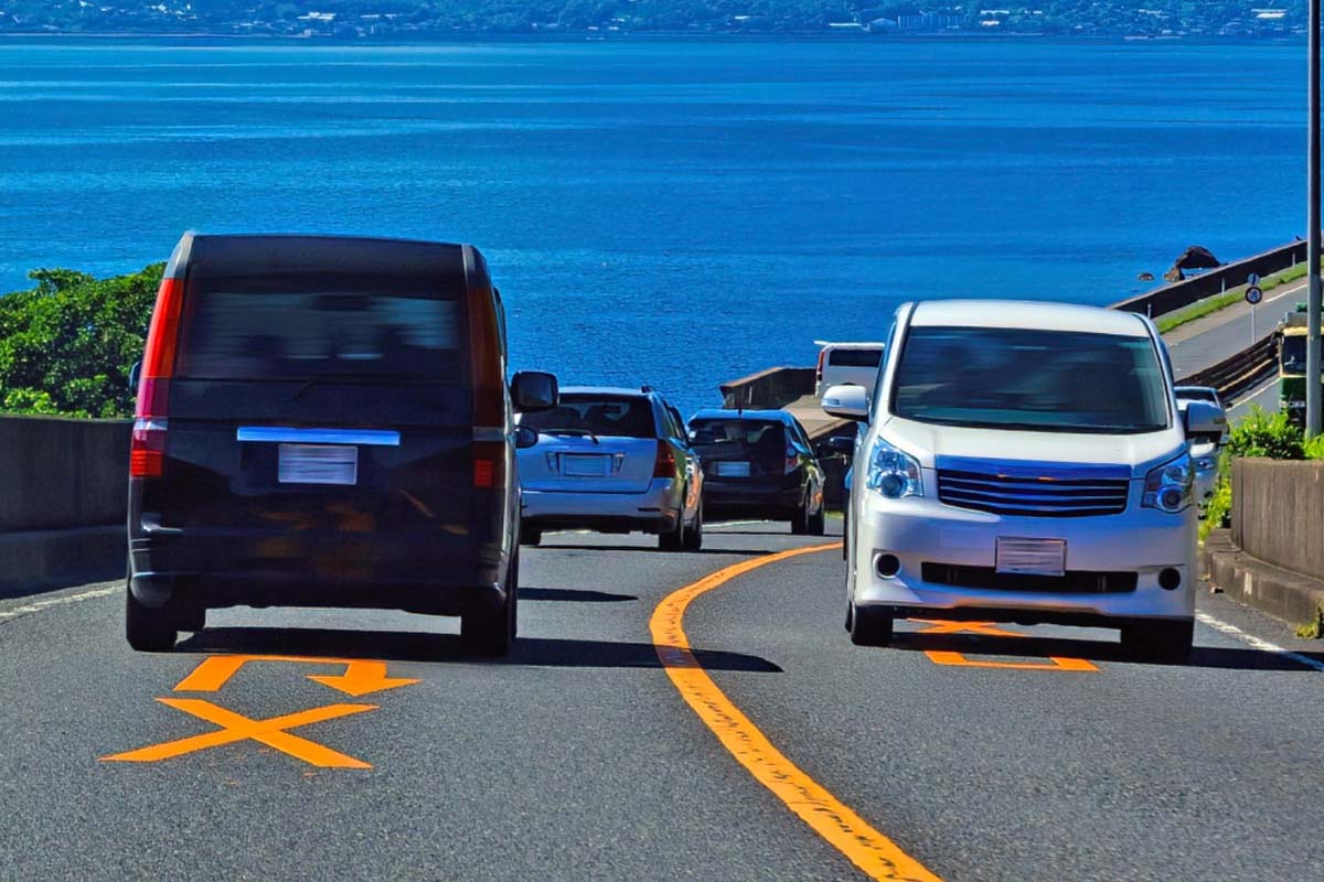 自動車（画像：写真AC）