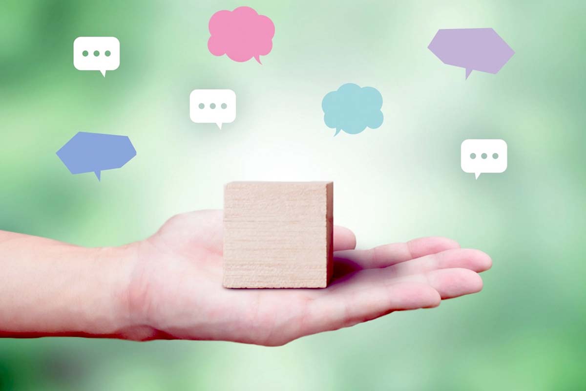 総合評価のイメージ（画像：写真AC）