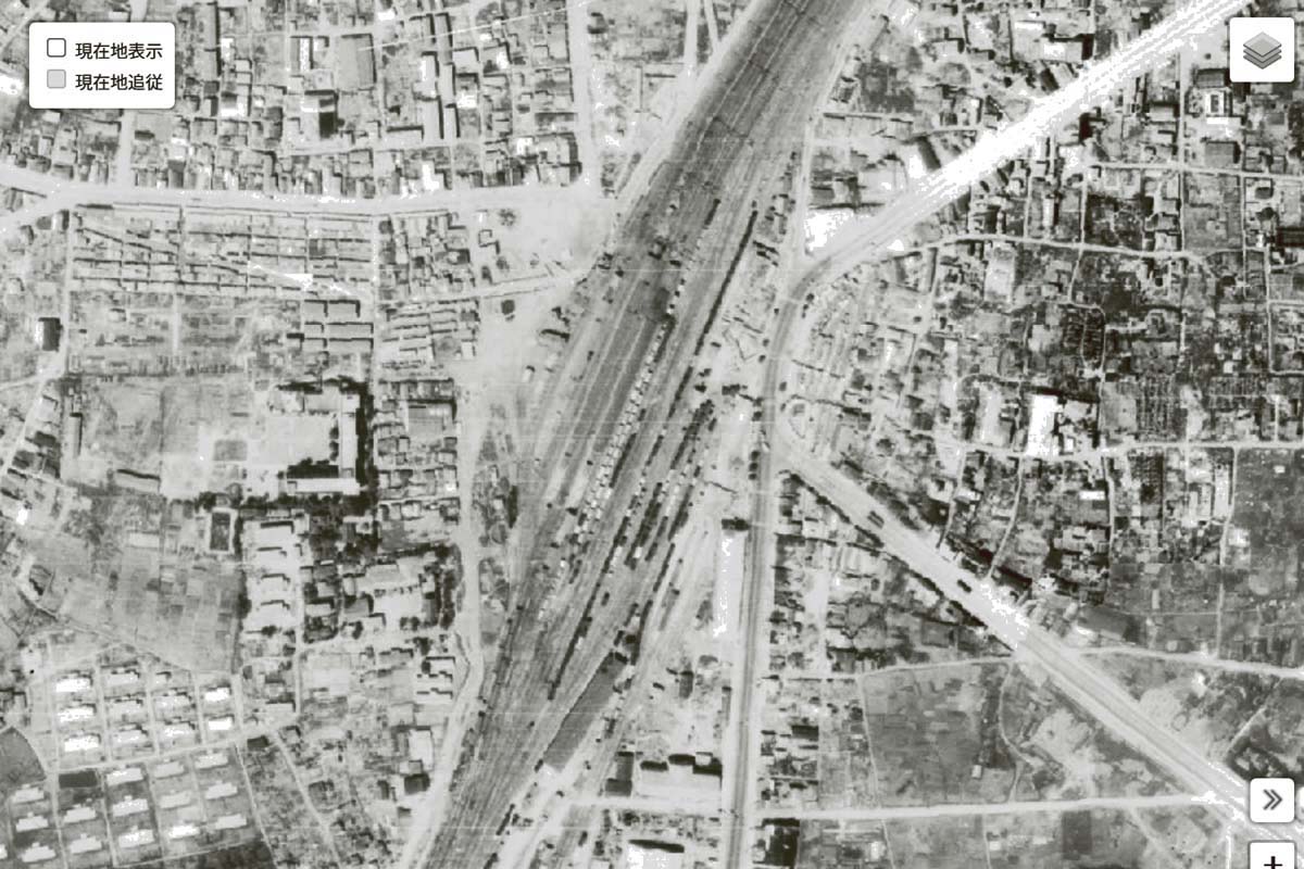 1947年頃の「池袋駅」周辺の航空写真（画像：国土地理院）