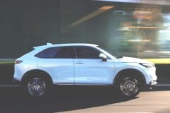 「全部盛り」で大人気――ホンダ・ヴェゼルが「SUV新車販売1位」を獲った根本理由【リレー連載】ハイブリッド・ア・ゴーゴー！（12）