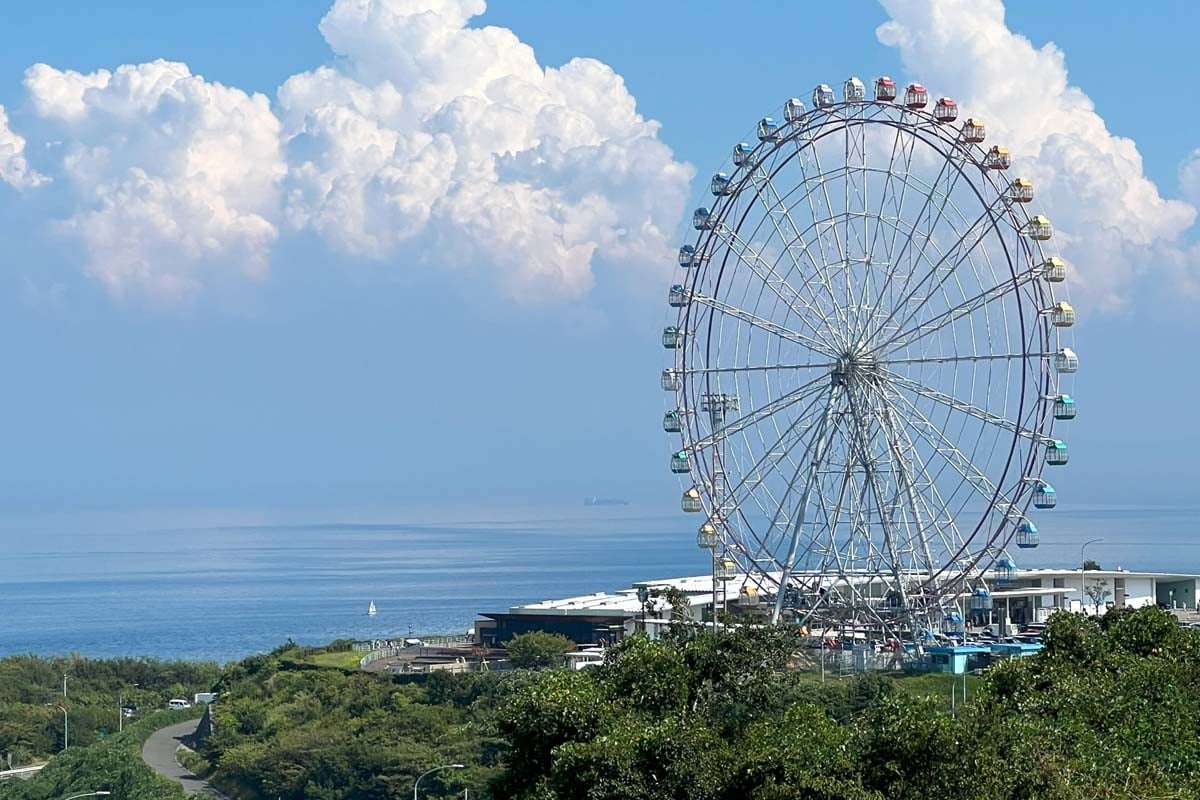 SA・PAのイメージ（画像：写真AC）