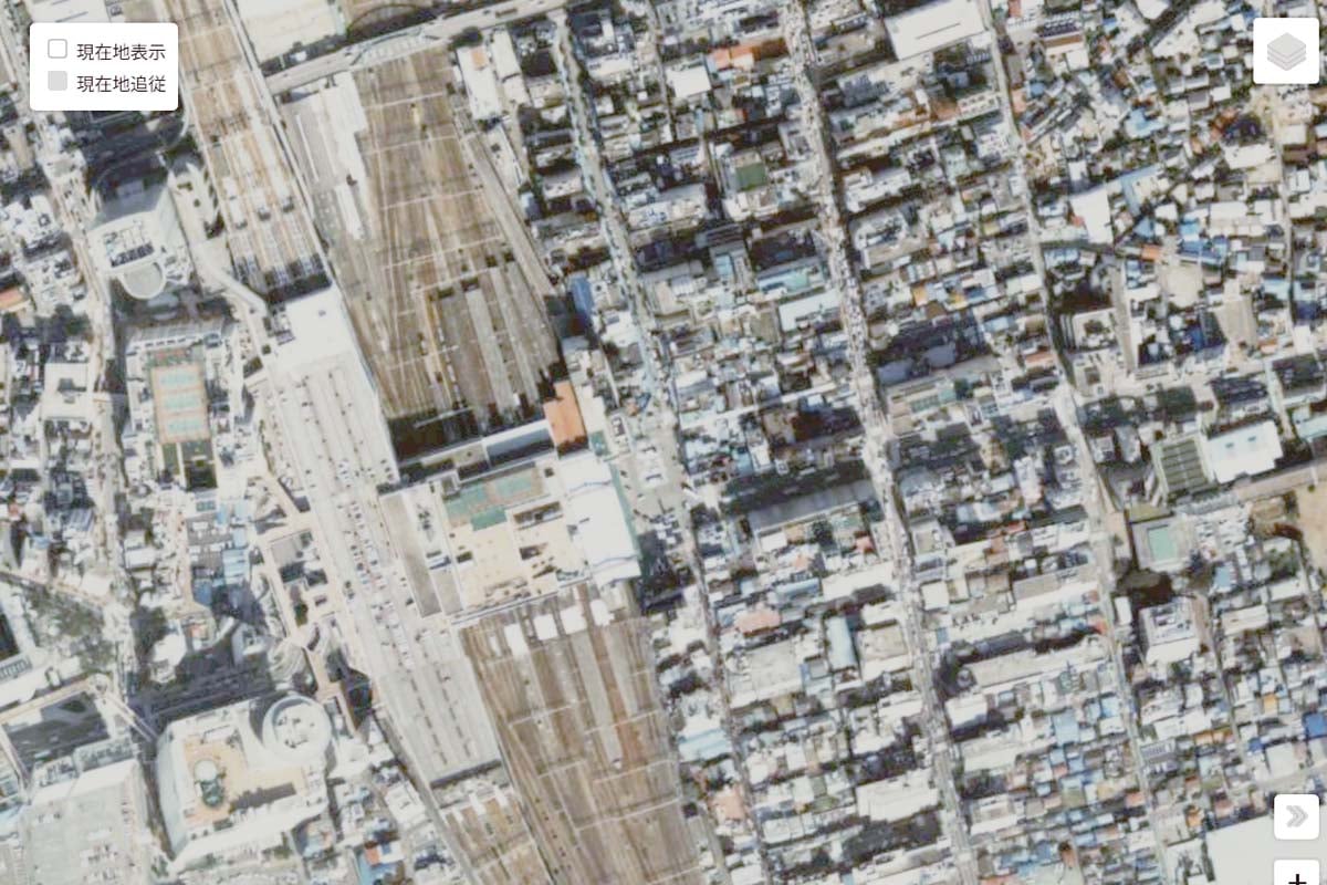 1990年頃の「大宮駅」周辺の航空写真（画像：国土地理院）