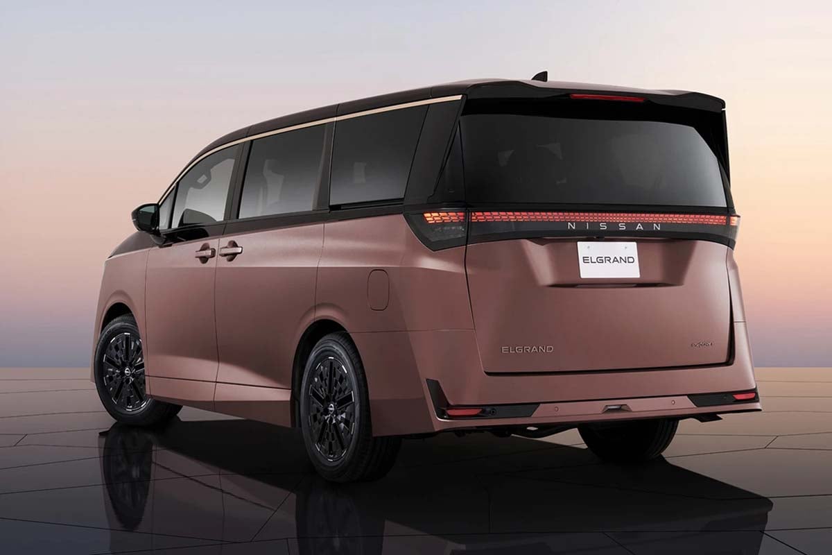 エルグランド復活は「アルヴェル一強」の終焉か？ 16年ぶり再始動