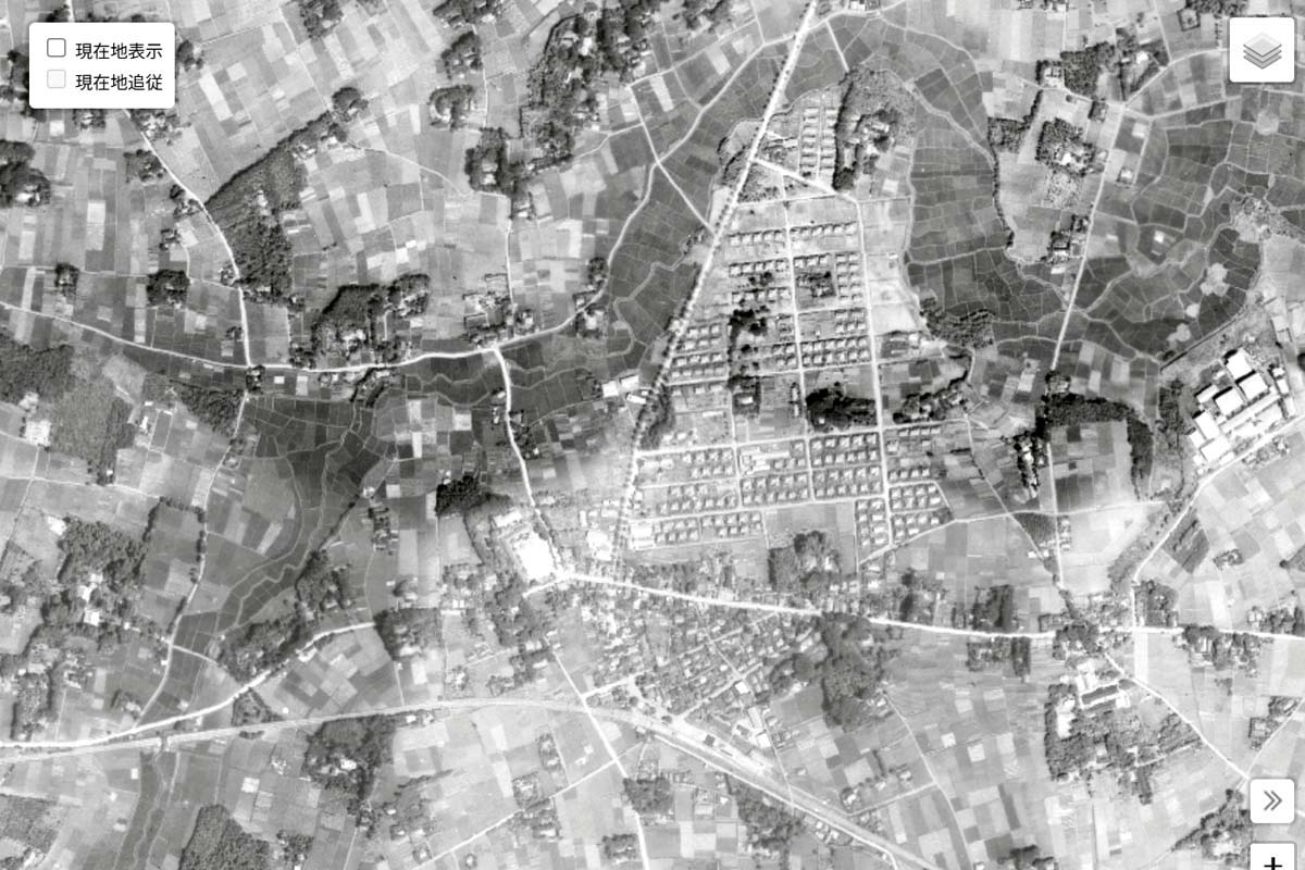 1947年頃の「大泉学園駅」周辺の航空写真（画像：国土地理院）