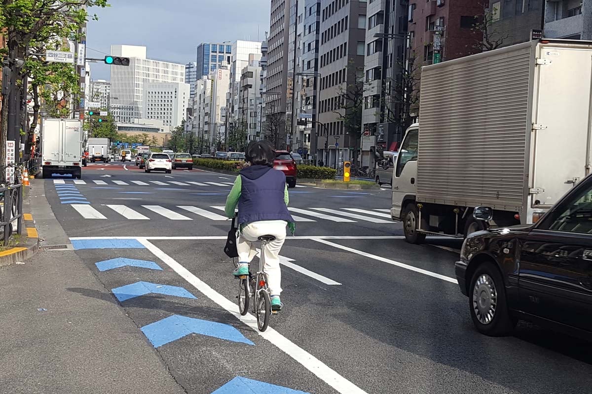 自転車(画像:写真AC)