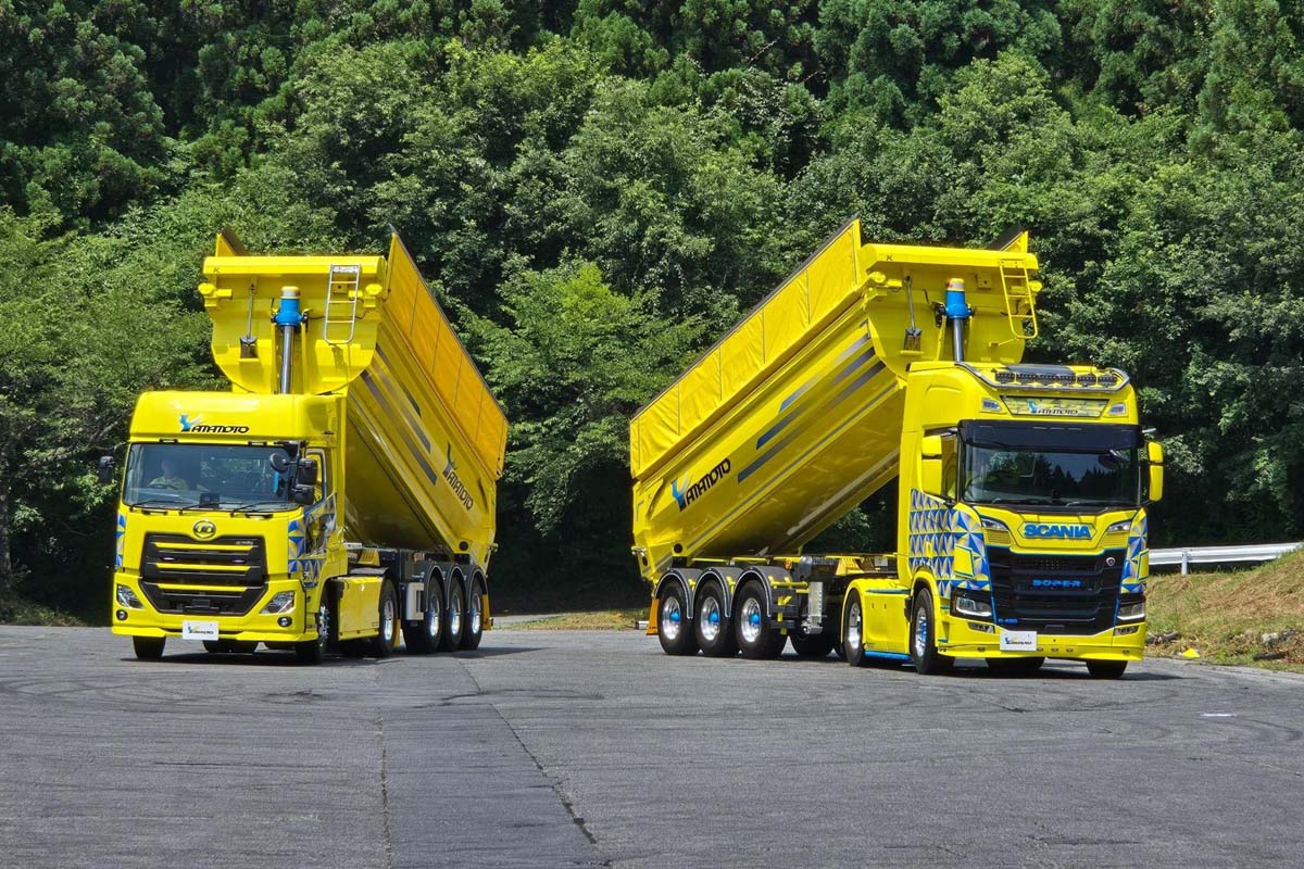 山本商事では、ケスボーラ社（ドイツで創業、現在はトルコが本社）のダンプトレーラーにスカニアのトラクターを組み合わせている（画像：SMECサービス）