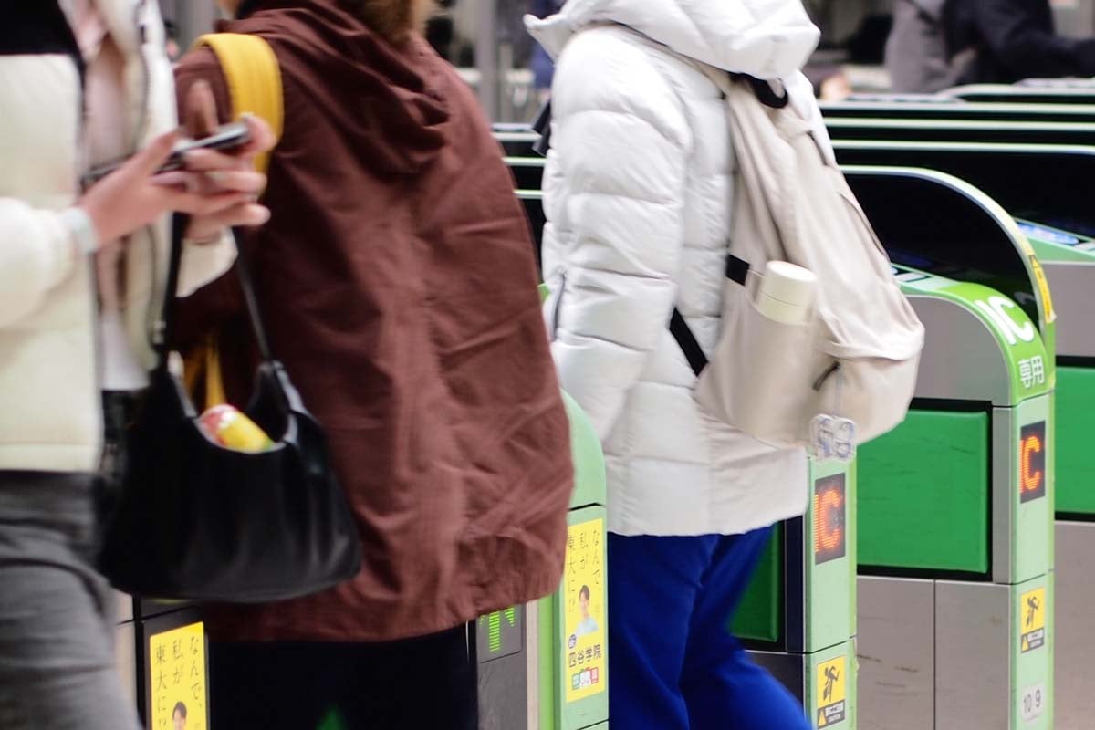 改札（画像：写真AC）