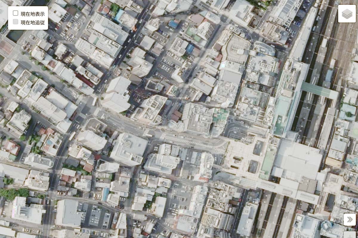 現在の「松戸駅」周辺の航空写真（画像：国土地理院）