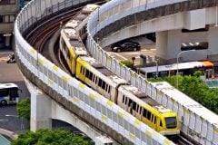 台湾発「激安定期券」が都市を揺るがす！ 月5800円で乗り放題、混雑と税負担の現実とは