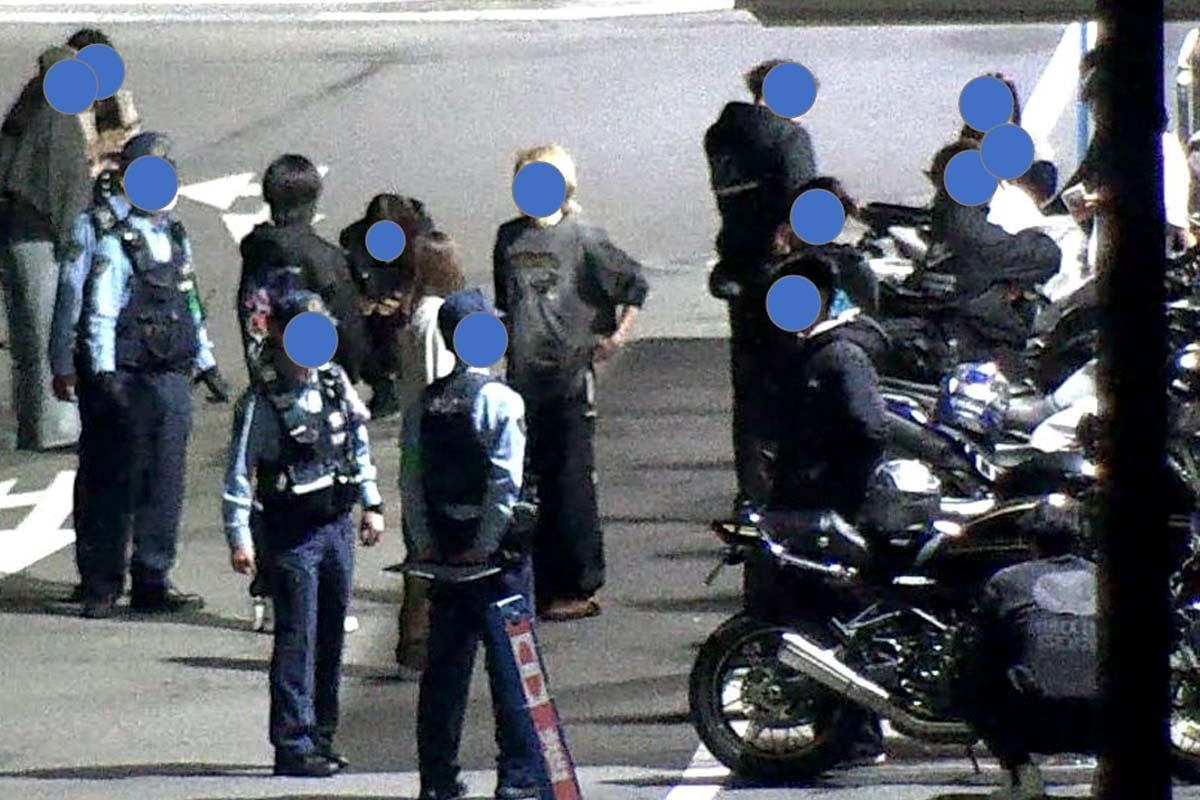 「笠岡ベイファーム」夜間の状況。撮影日時2025年10月19日23時（画像：国土交通省 中国地方整備局 岡山国道事務所）