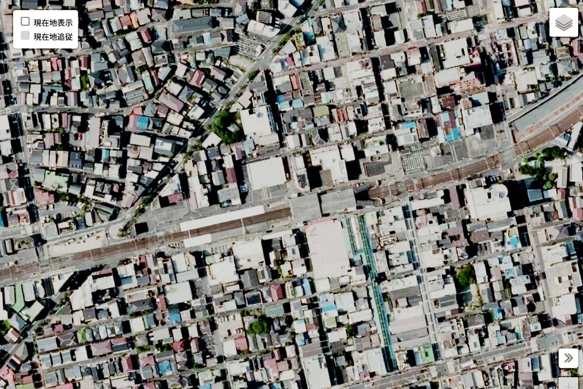 再開発前の「京成立石駅」周辺の航空写真（画像：国土地理院）