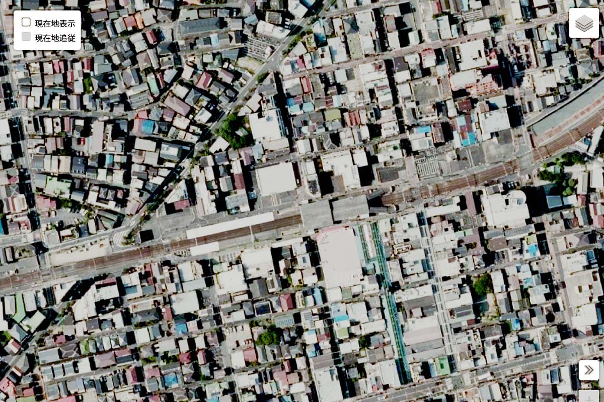 再開発前の「京成立石駅」周辺の航空写真（画像：国土地理院）