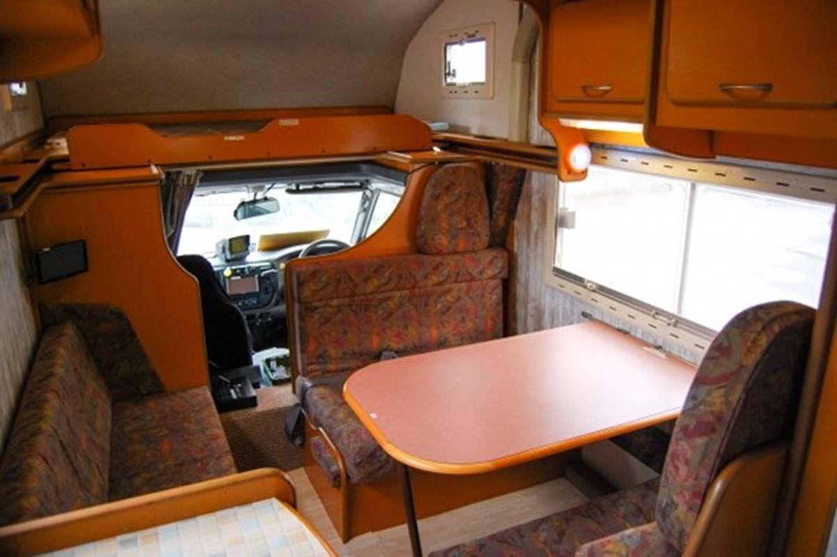 自動車（画像：写真AC）