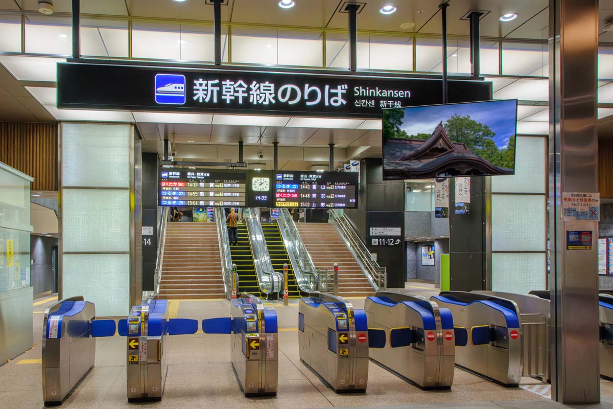 金沢駅（画像：写真AC）
