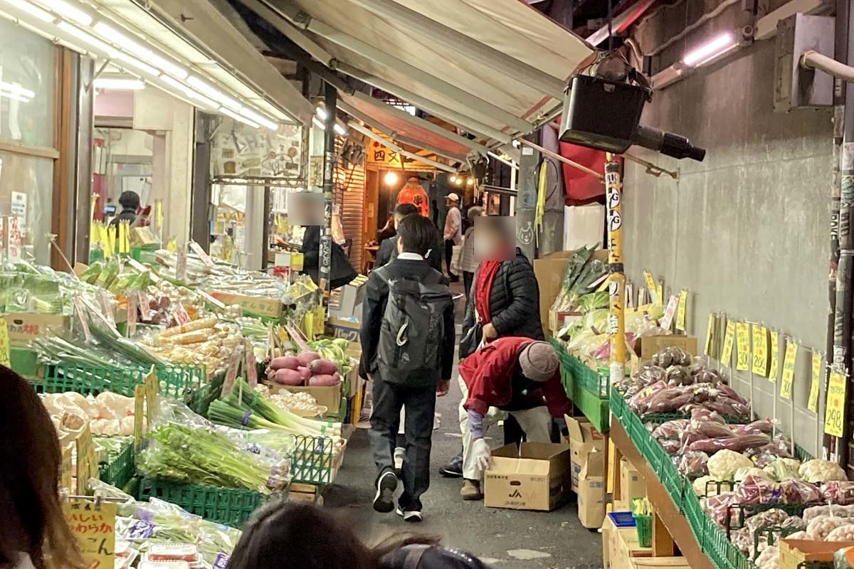 高円寺。2025年11月17日撮影(画像:Merkmal編集部)