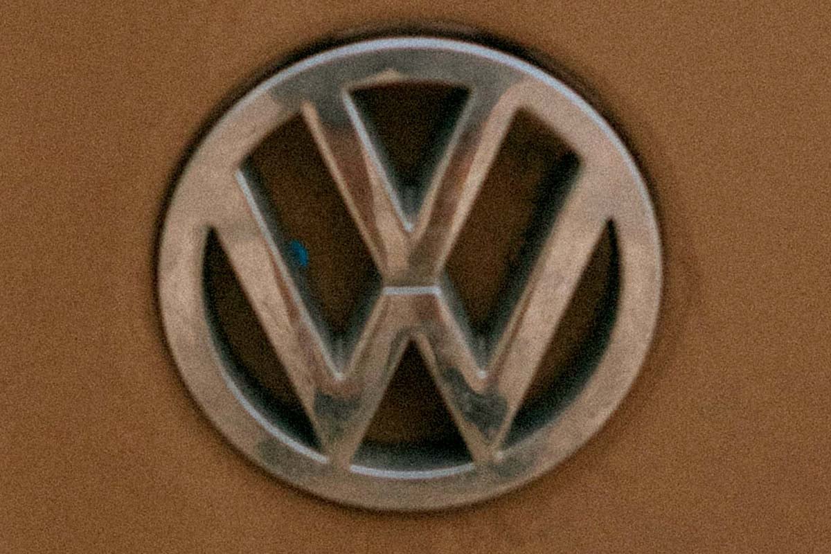 フォルクスワーゲンのロゴマーク（画像：Pexels）