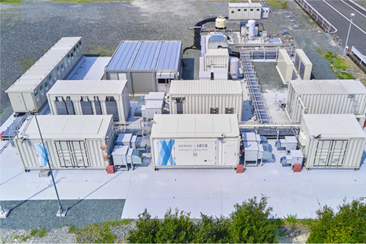 SOECプラント。それ自体は非常に小型だ（画像：デンソー）