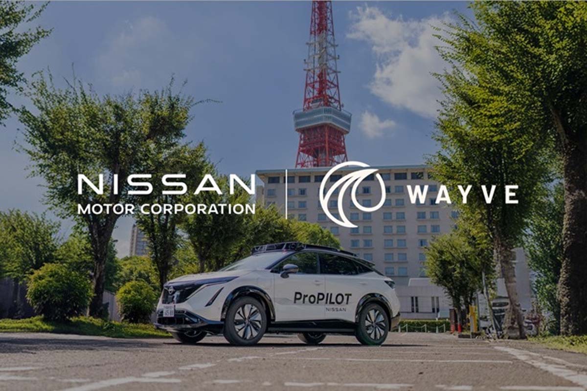 日産とWayveが協業契約締結（画像：日産自動車）