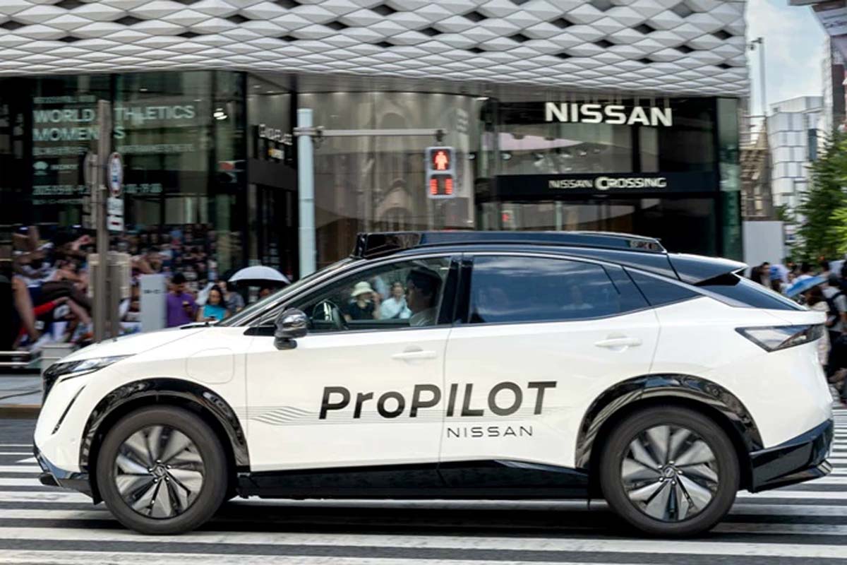 電気自動車の「日産アリア」をベースとした試作車（画像：日産自動車）