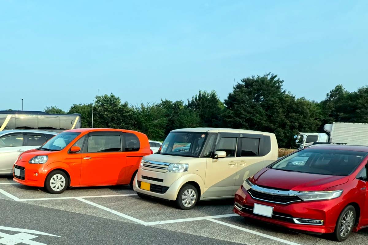 自動車（画像：写真AC）
