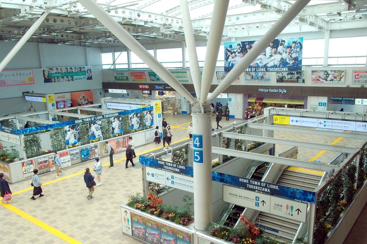 西武池袋線と西武新宿線が交差する所沢駅（画像：銀河鉄道世代）