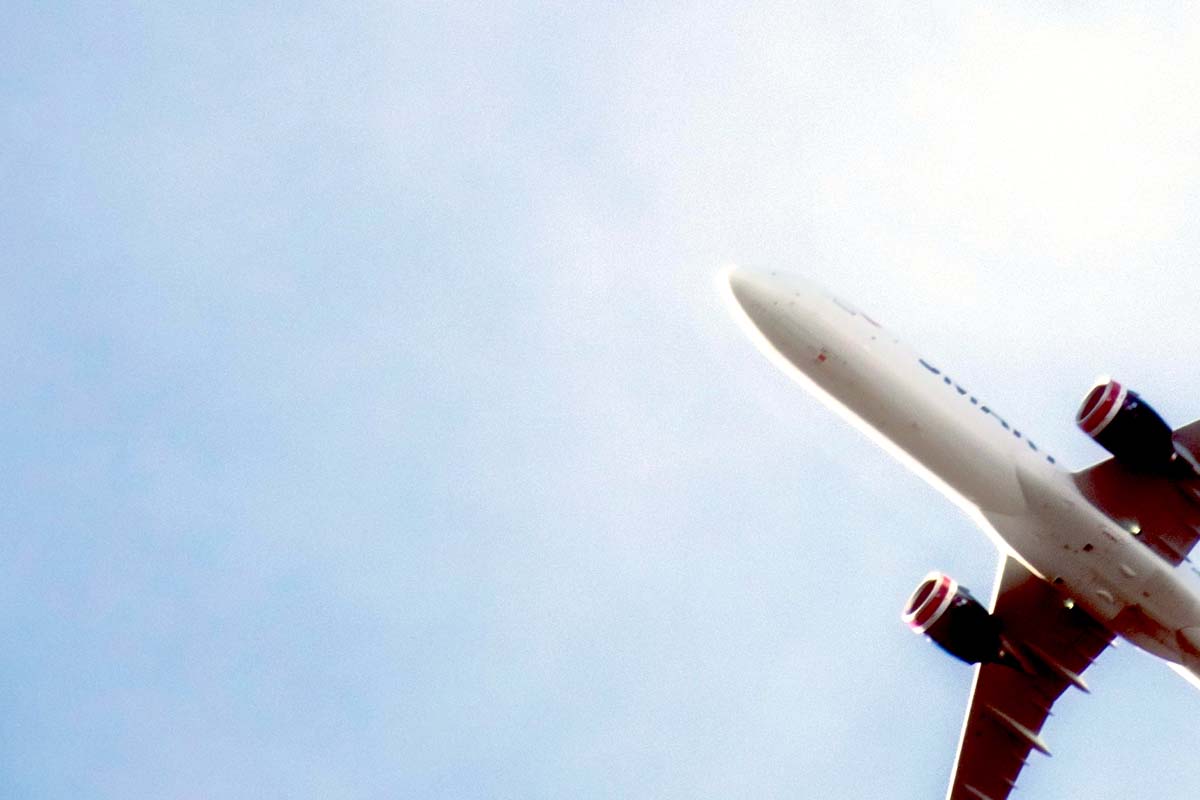 飛行機（画像：Pexels）