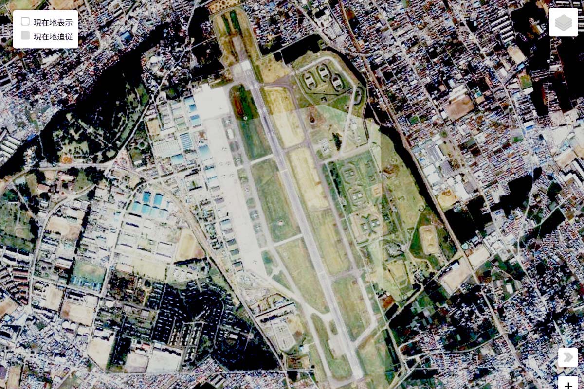 1990年頃の「入間基地」周辺の航空写真（画像：国土地理院）