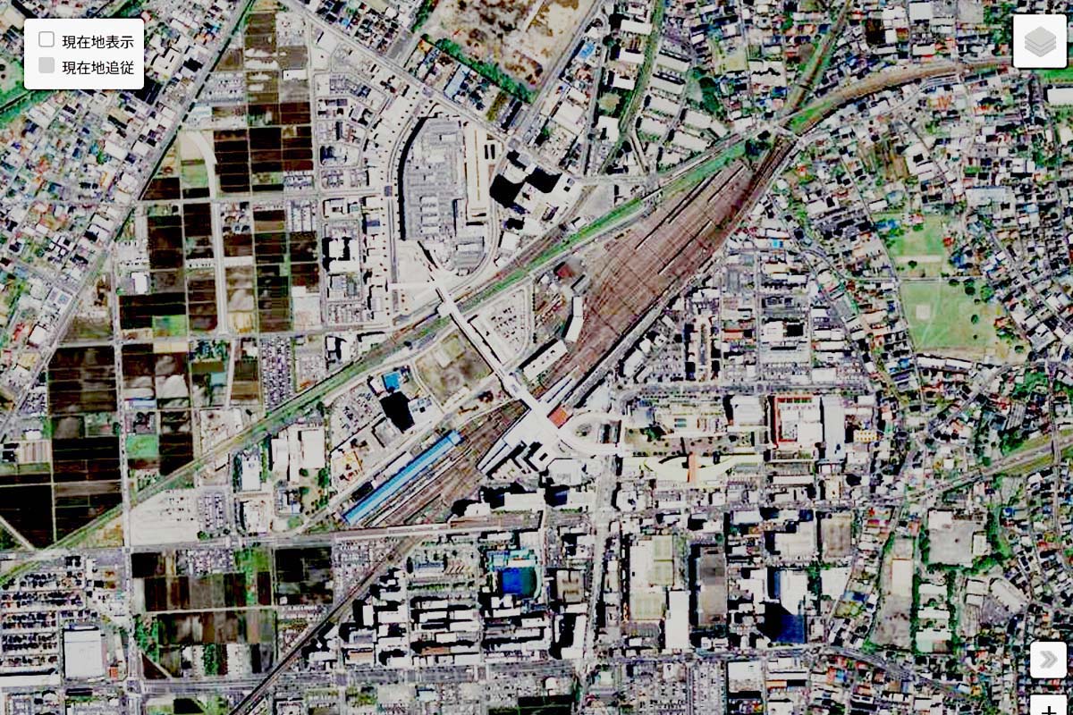 現在の「海老名駅」周辺の航空写真（画像：国土地理院）
