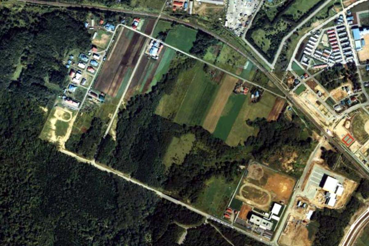1985年頃の北海道ボールパークFビレッジ周辺の航空写真（画像：国土地理院）