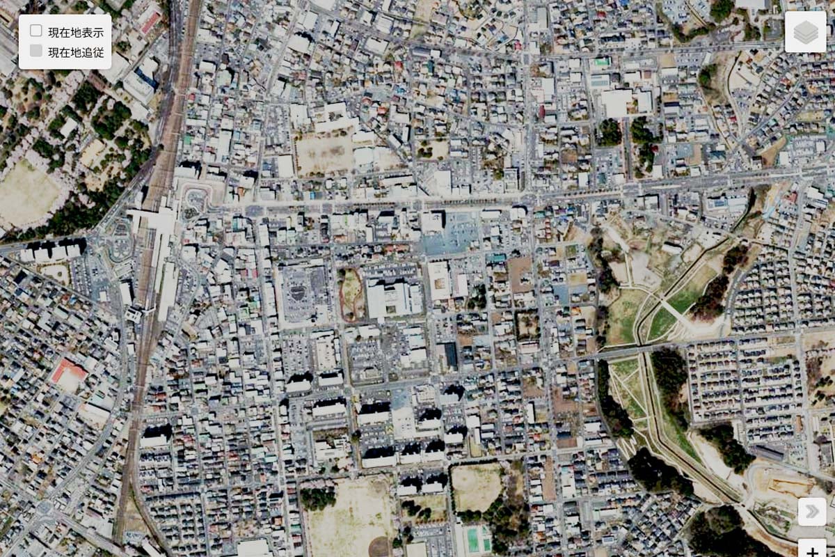 現在の「勝田駅」周辺の航空写真（画像：国土地理院）