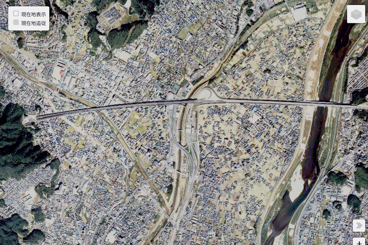 1990年頃に撮影された「広島IC」周辺の航空写真（画像：国土地理院）