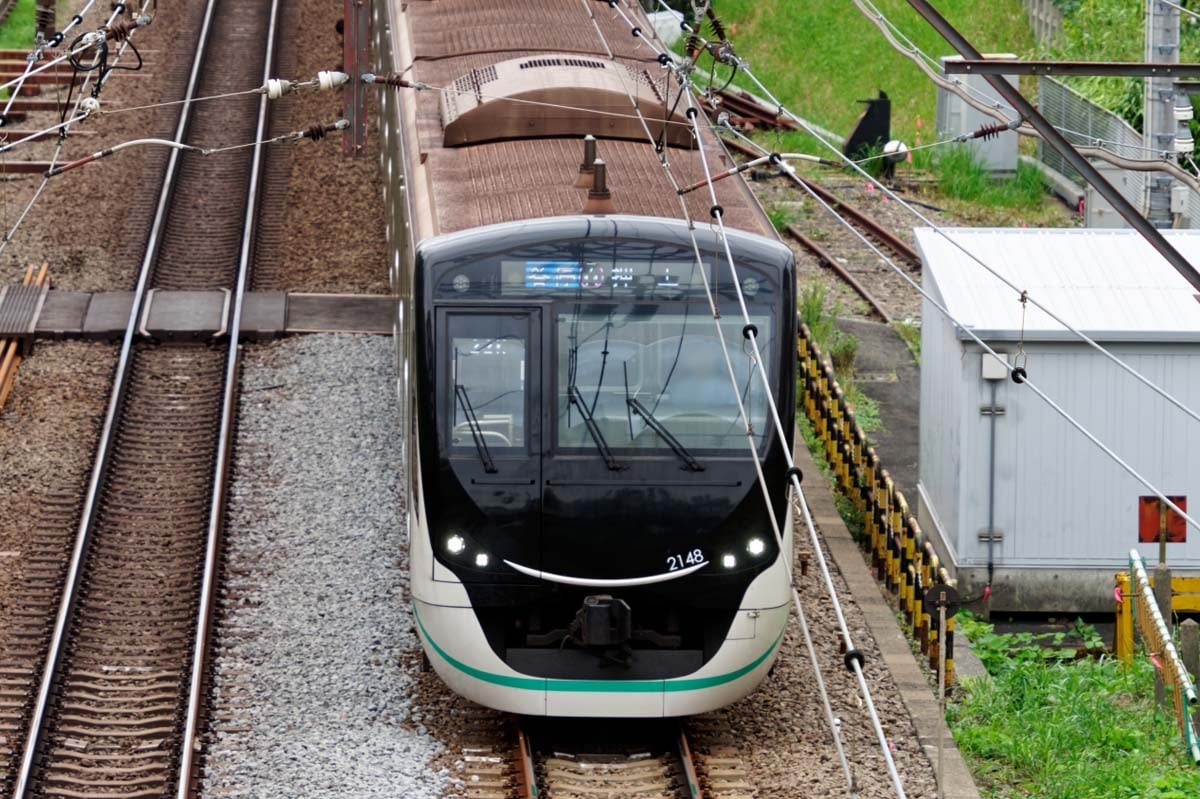 田園都市線（画像：写真AC）