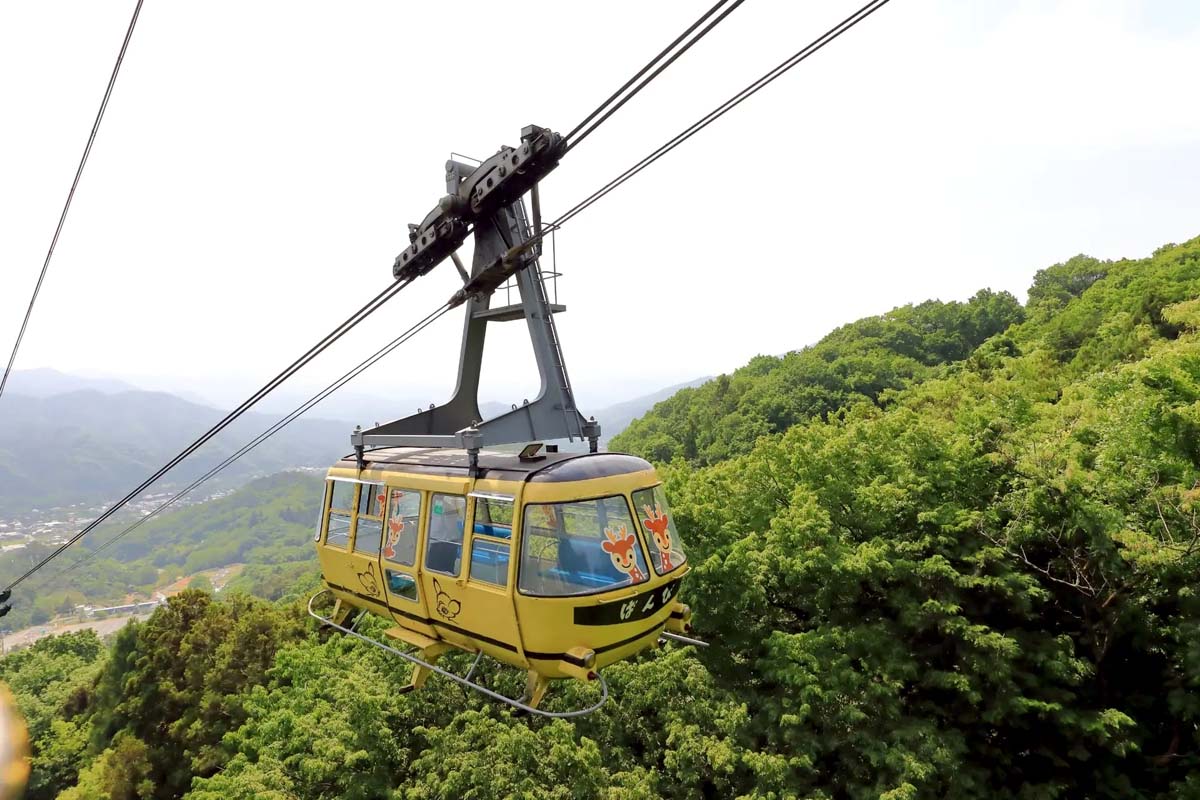秩父鉄道が運営する宝登山ロープウェイ（画像：秩父鉄道）