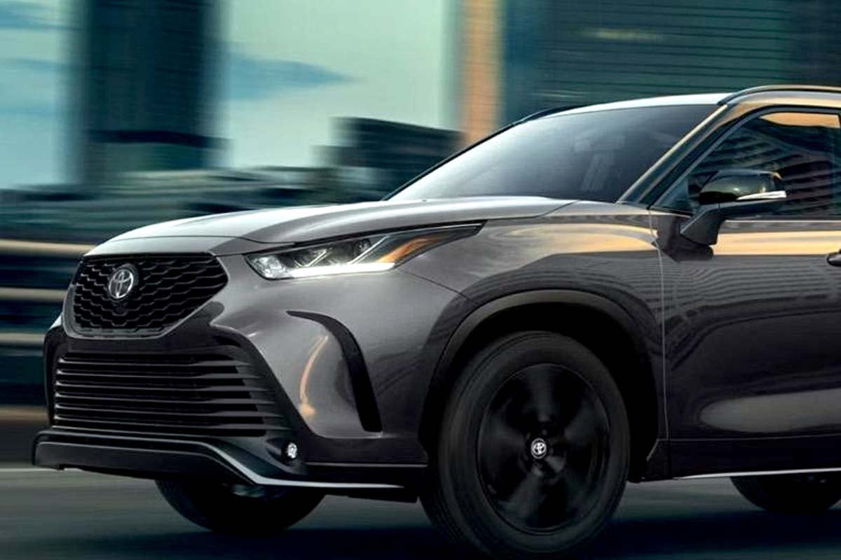 ハイランダー（画像：トヨタ自動車）