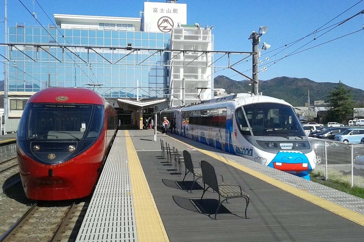 富士山駅に改称した旧富士吉田駅（画像：富士急行）
