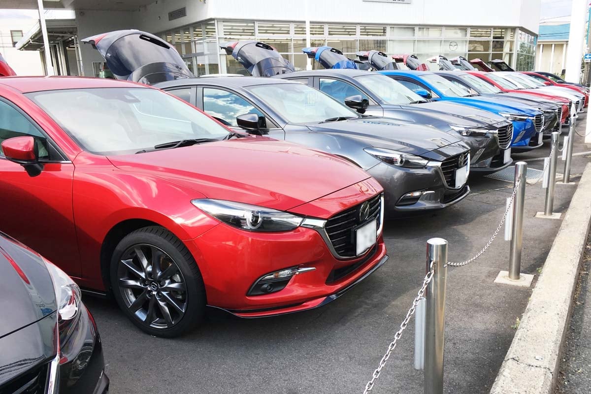 中古車市場のイメージ（画像：写真AC）