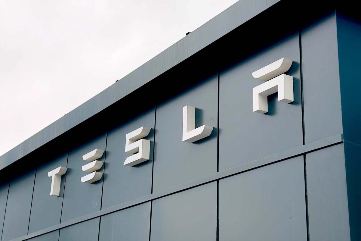 テスラ(画像:Pexels)