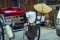 「おもてなし」の限界――インバウンド消費9.5兆円が隠す「深刻な観光公害」、資産の安売りを断つ「容量経営」の必然とは