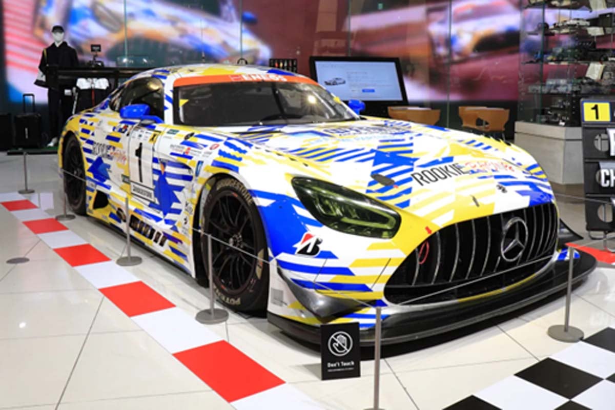 中升 ROOKIE AMG GT3。車両こそメルセデスAMG製だが、実質トヨタワークスで運用された（画像：メルセデス・ベンツ）