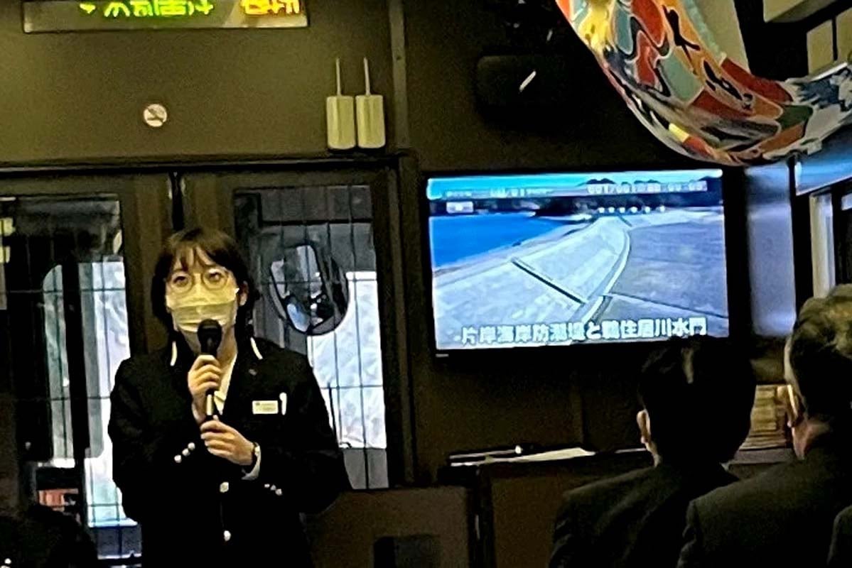 震災学習列車の車内（画像：三陸鉄道）