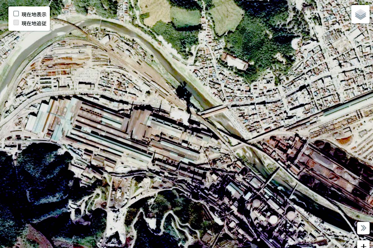 1975年頃の「釜石駅」周辺の航空写真（画像：国土地理院）