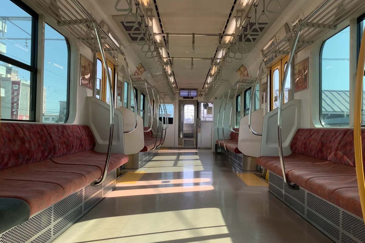 JR久留里線の車内（画像：JR東日本千葉支社）