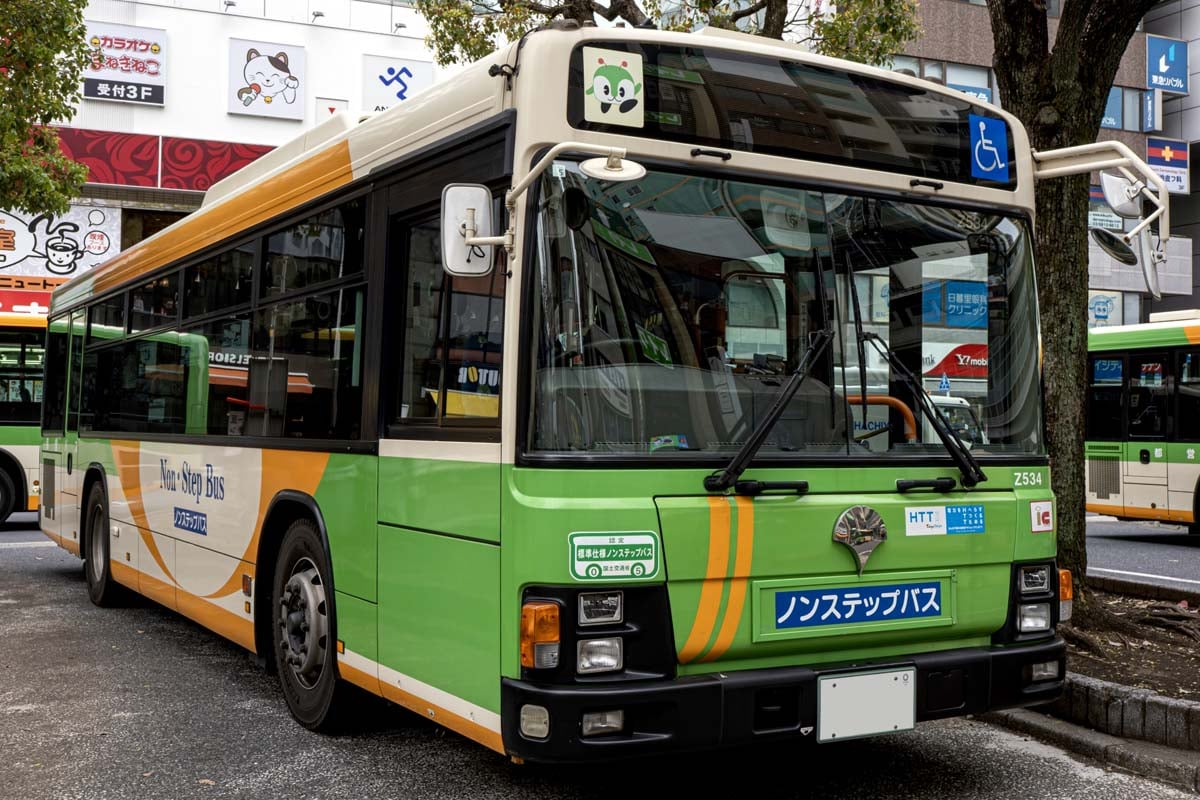 バス（画像：写真AC）